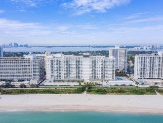 Miami Beach oceanfront spacious condo #40