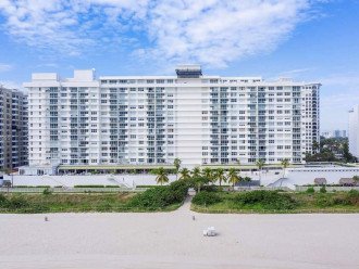 Miami Beach oceanfront spacious condo #41