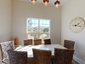 Beautiful Dining area with Seating For 8, Additional 6 Seats at the Kitchen Bar