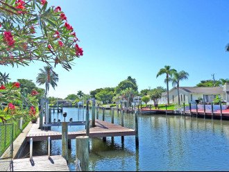 CapeCoralSusan - Luxury Villa Dolphin - Pool -Canal- Boatlift Southern Exposure #1